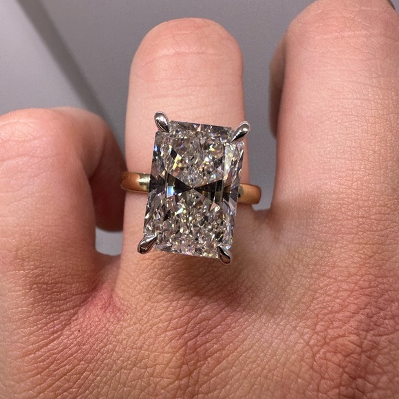 6.08 carat g vs1 radiant cut Diamond Engagement ring solitaire - Picture 9 of 11